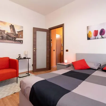 Apartment Casa Martina- Airport Free Shuttle-h24 *